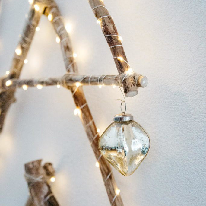 DIY Fairy Light Wall Hangings for Christmas