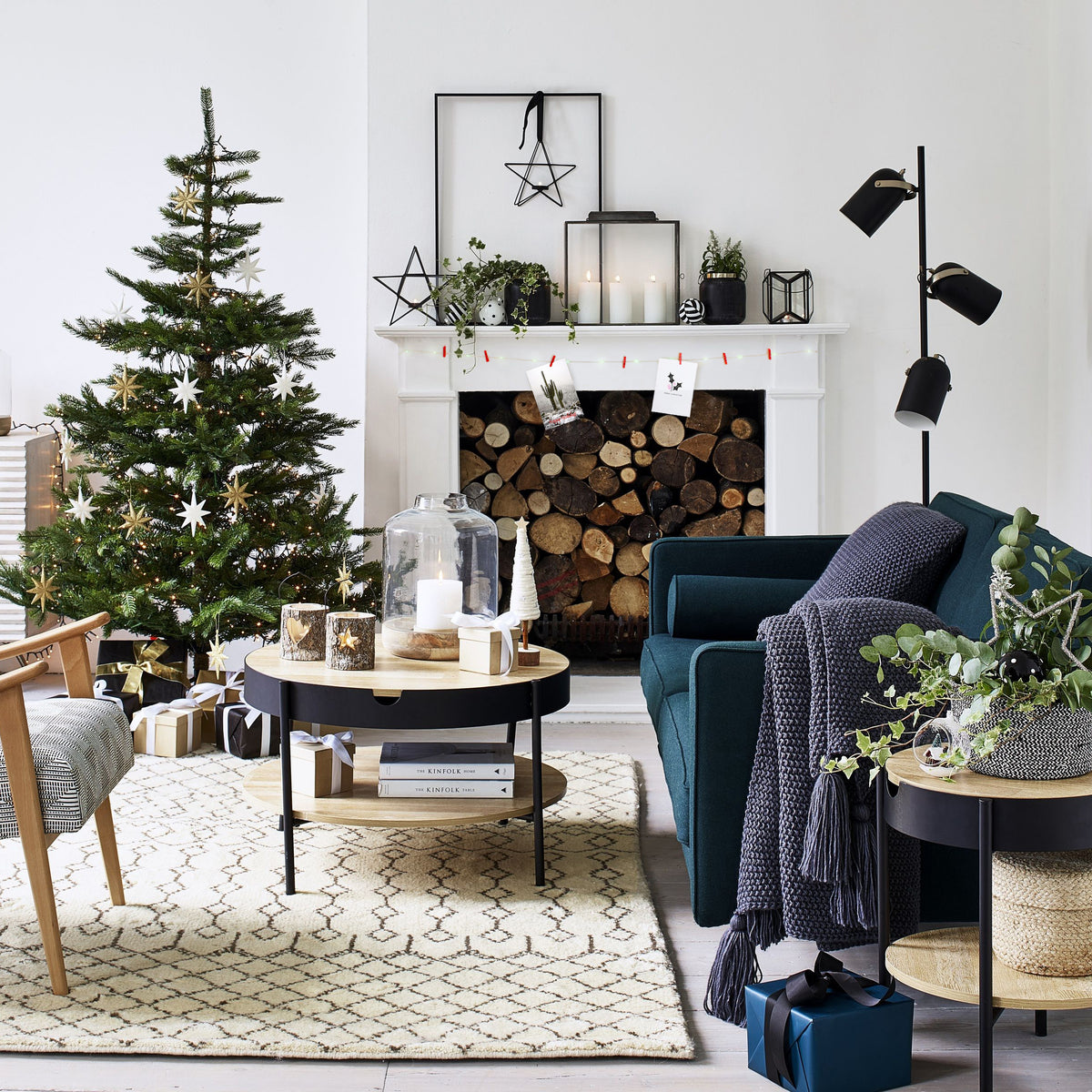 Display your Christmas Cards in a Unique Way