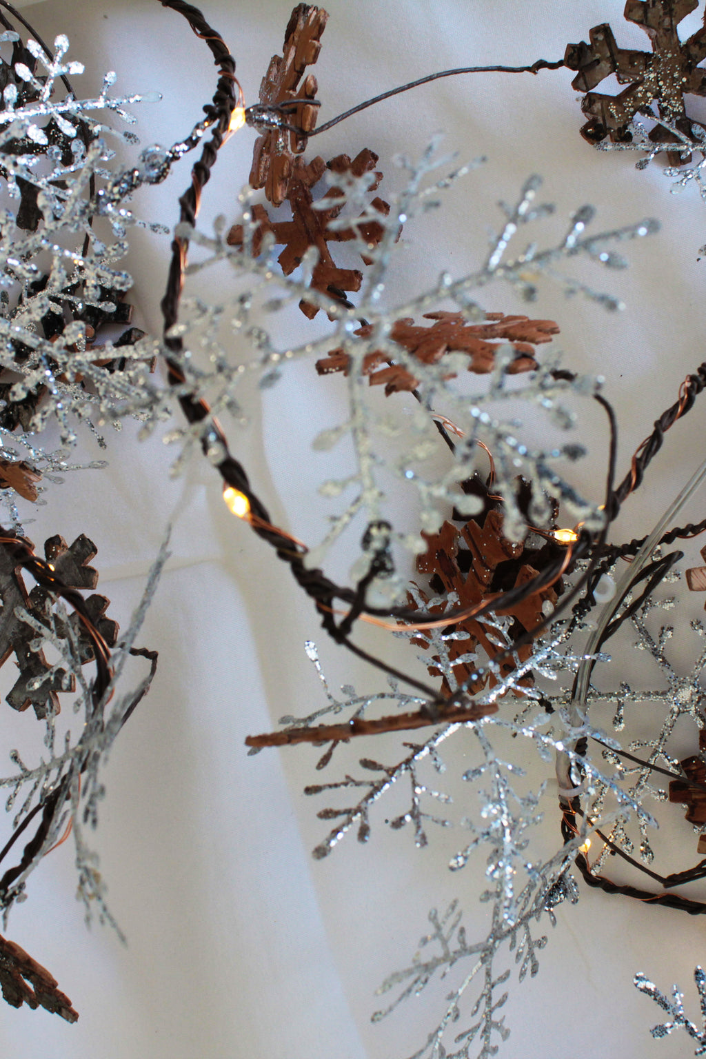 Holiday Home Decor Glitter Snowflake Copper Fairy Lights 20 LED