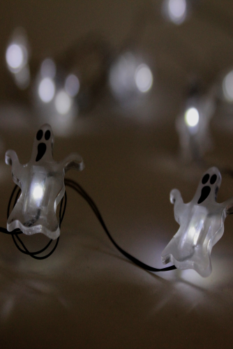 20 LED Fairy Light Halloween Ghost – Battery Operated w/ Timer
