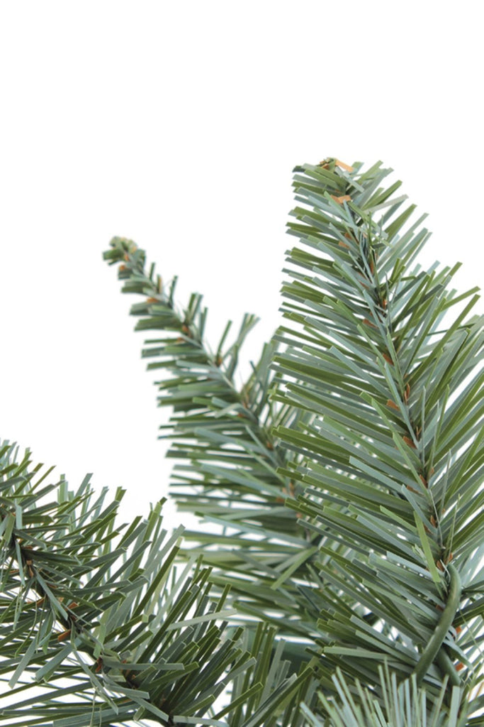 Holiday Home Decor 6.5' Prelit Spruce Tree