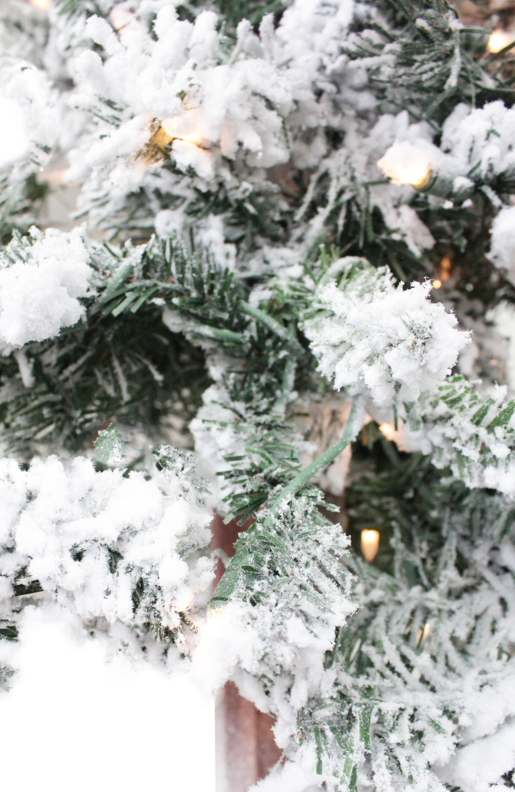 Perfect Holiday Home Decor 6' Prelit Natural Alpine Tree