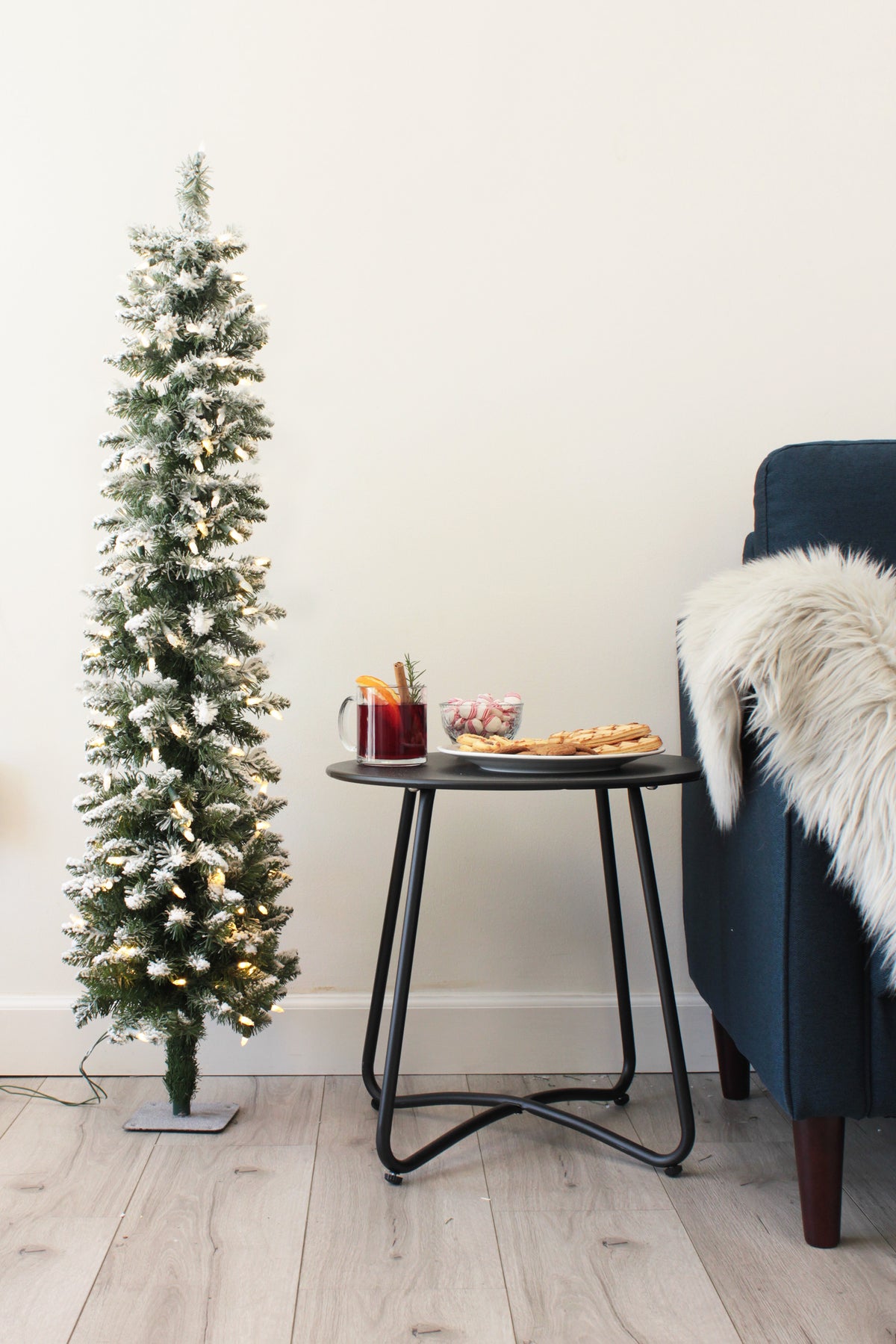 5' Prelit Flocked Pencil Tree