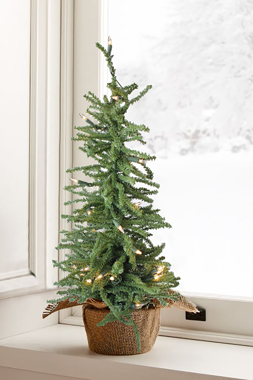 2' Pre-Lit Green Burlap Base Christmas Tree